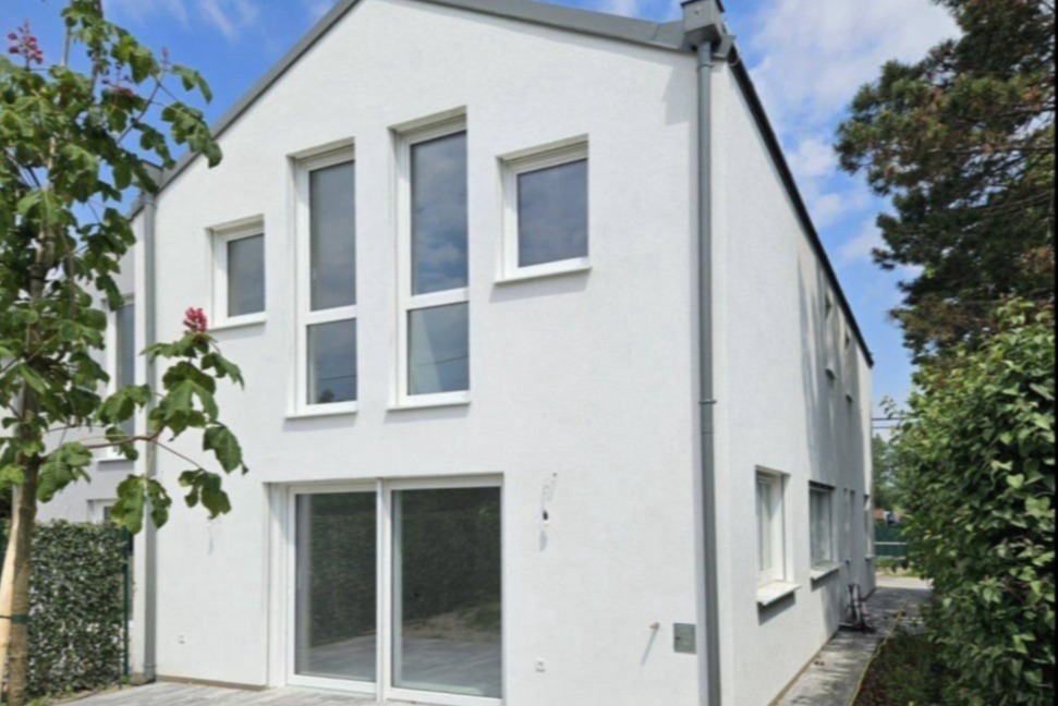 Wohnen im Haus in  1220 Wien, Mayredergasse 10